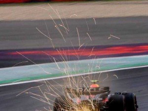 F1 2015起步加速无反应解决方案，资源管理技巧与价值最大化